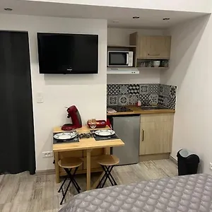  Appartement Studio Aeroport Charles De Gaulle France