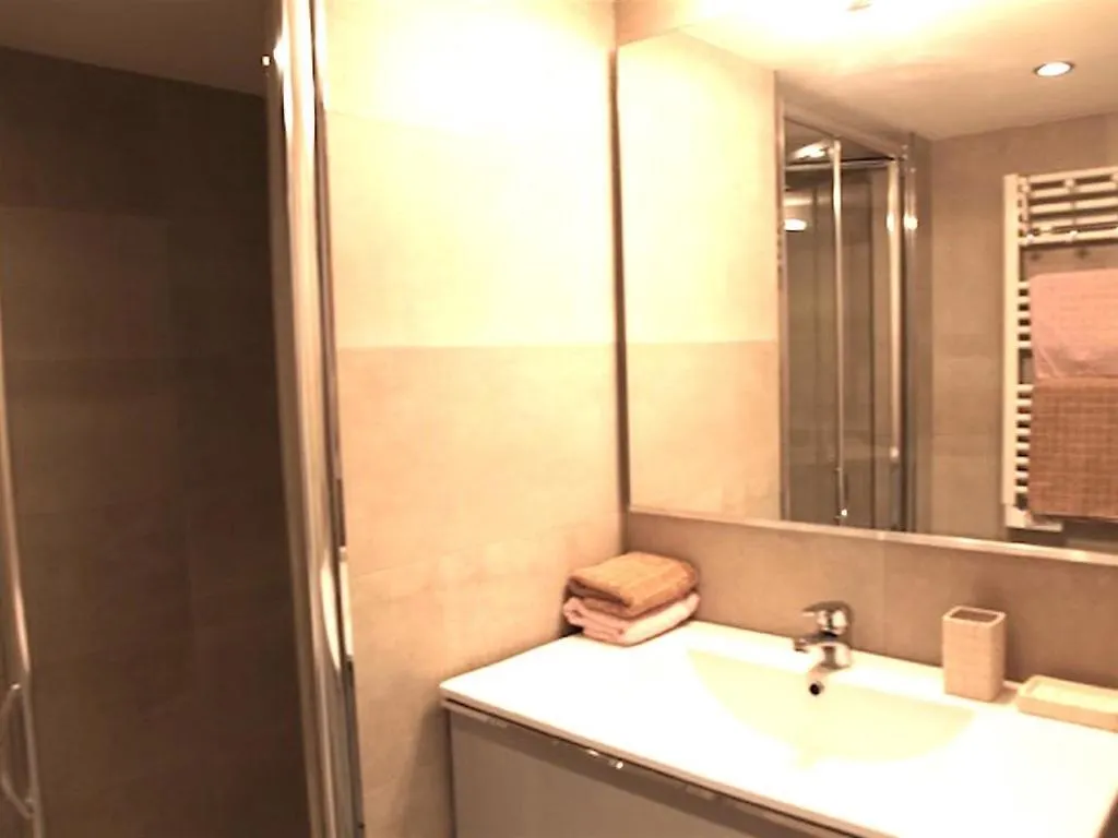 Appartement Studio La Pietonne-Plage-Clim Menton France